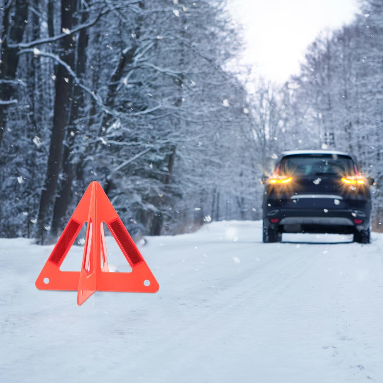 Amosfun Reflective Road Safety Kit Safety Triangle Warning Sign for Car Roadside Assistance Emergency Reflective Triangle for Work Trucks Trailers Tractors Portable Road Warning Sign
