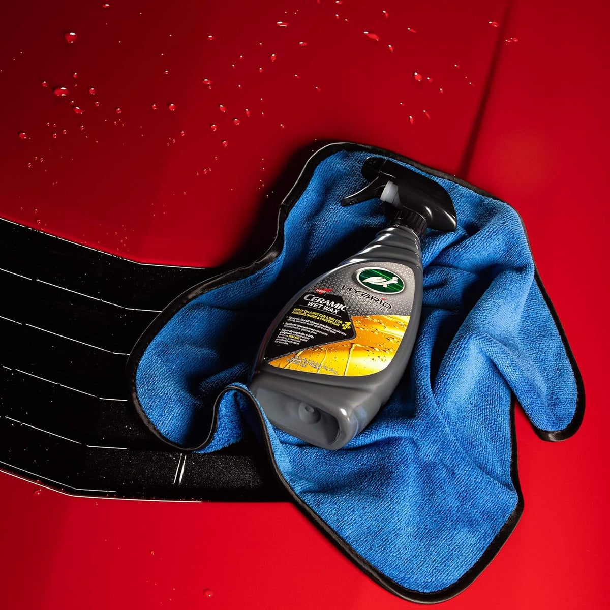 Turtle Wax Hybrid Solutions Ceramic Wet Wax, Spray on Car Wax for 1-Step High Gloss Shine and Ceramic Coating Protection for Paint, Wheels,Glass and More, Extreme Water Beading, 26 oz (Pack of 1)