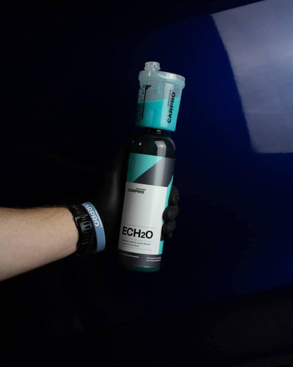 CARPRO ECH2O Waterless Wash, High Gloss Detail Spray, Rinse-Less Wash, and Clay Lubricant Concentrate - 500 mL (17oz)