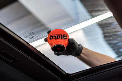 SOFT99 Glaco Roll On Large 120ml - Rain Repellent Glass Coating for Car - Strong Hydrophobic Liquid Wiper - Ergonomic Bottle Shape and Integrated Applicator