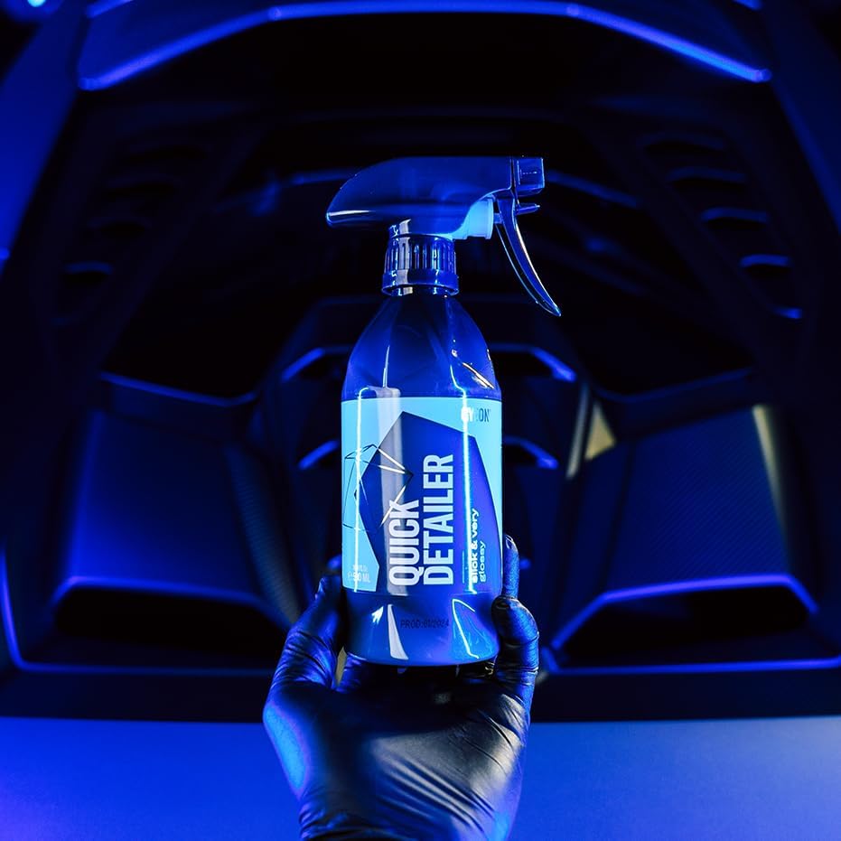 GYEON Quick Detailer Spray for Car Paint Glass Trim Chrome Enhances Gloss Adds Hydrophobic Protection Safe on Ceramic Coated Vehicles Removes Dust Fingerprints Boosts Shine Fast Easy Car Care