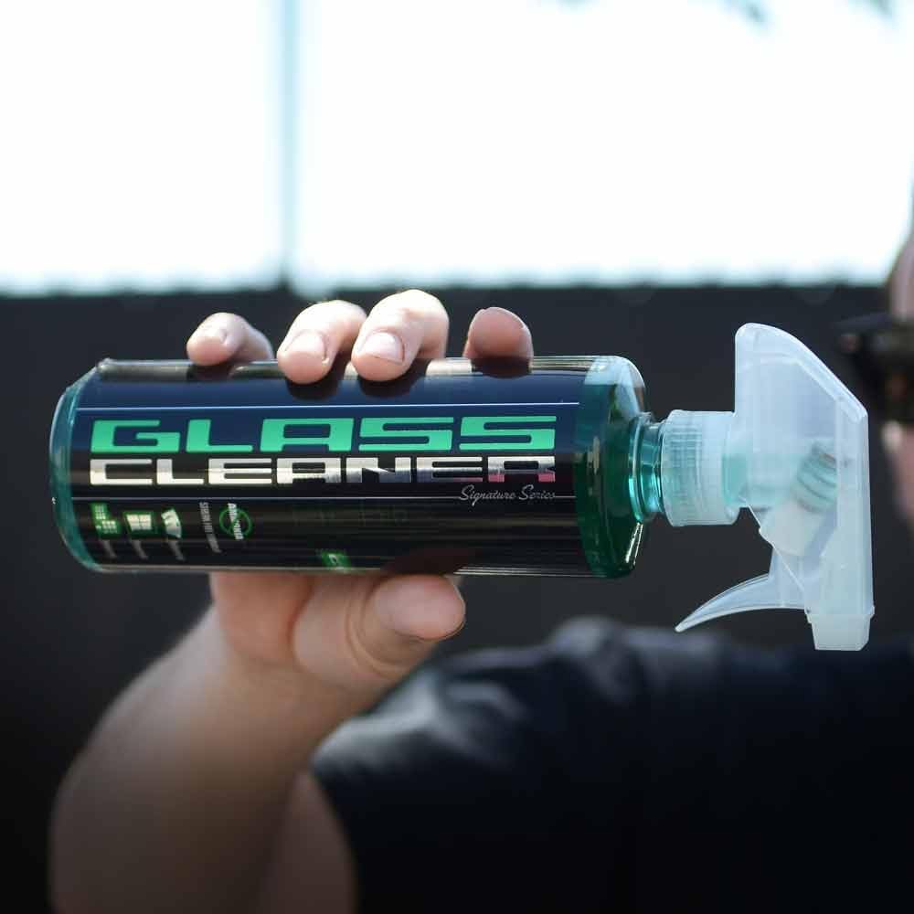Chemical Guys Glass Cleaner Signature Series - Ammonia-Free Window and Mirror Spray for Cars, Trucks, SUVs, and RVs - Safe for Tinted Glass, Windshields, Household Windows & Interior Surfaces - 16 oz