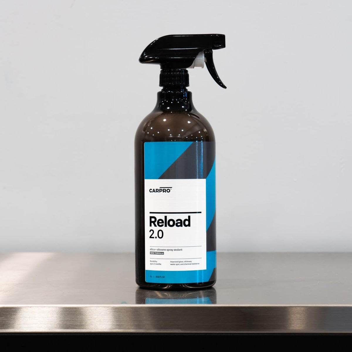 CARPRO Reload 2.0 Spray Sealant, Silica + Siloxane Ceramic Spray for Ceramic Coating, Super Hydrophobic, Self-Cleaning: Improved Gloss, Slickness, Water Spot & Chemical Resistance - 500mL (17oz)