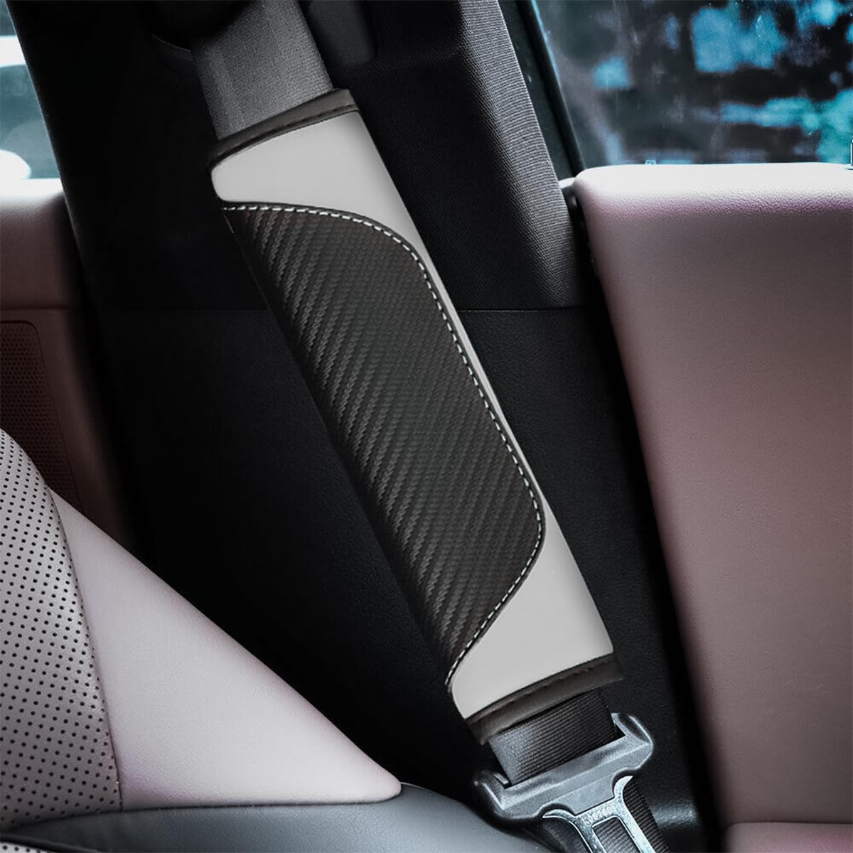 AUCELI 2PCS Car Seat Belt Cover, Carbon Fiber Seatbelt Shoulder Strap Covers, Breathable Leather Soft Harness Pad Protect Your Neck and Shoulder Compatible with Cars