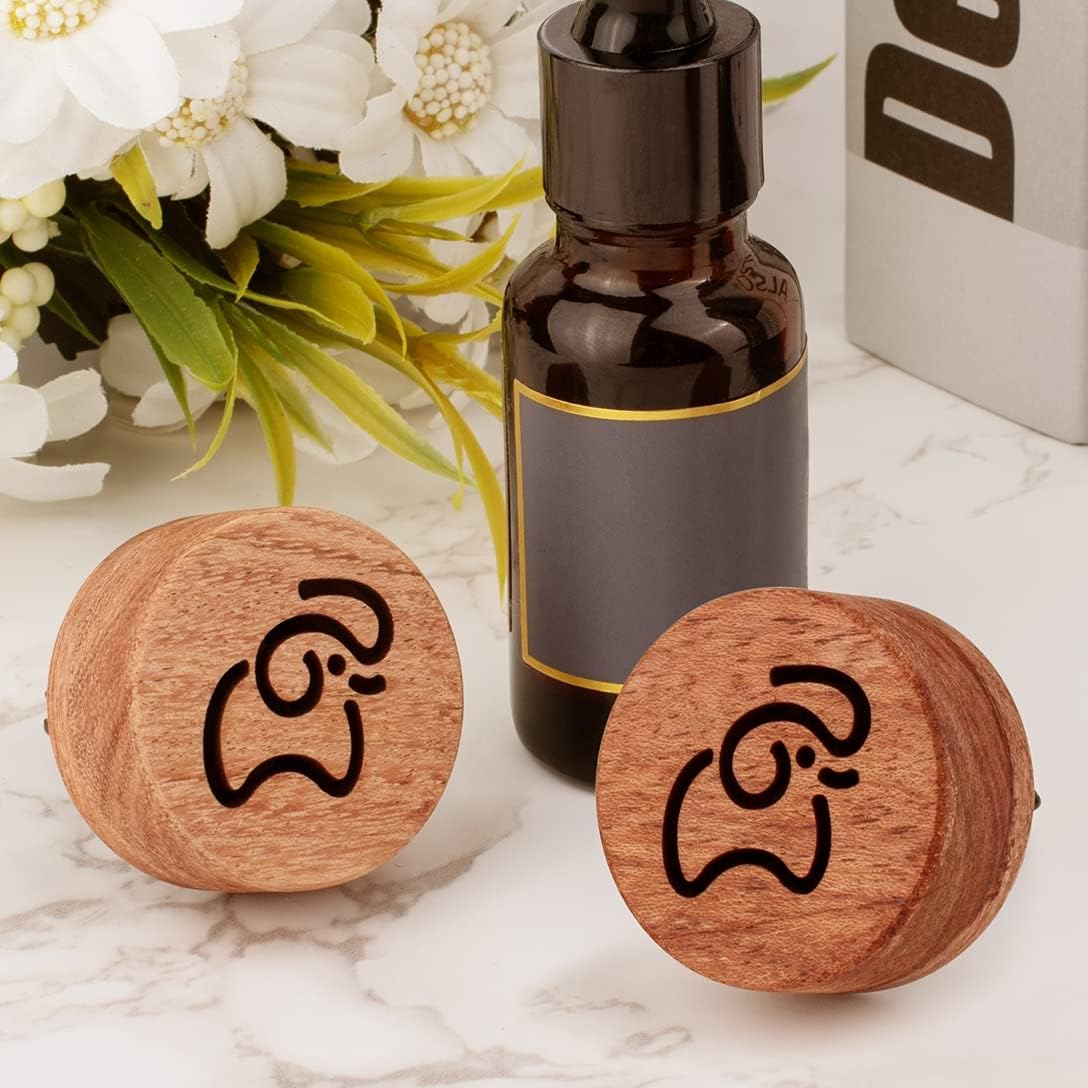 Essential Oil Car Diffuser, 2 PCS Car Aromatherapy Wood Diffuser with Vent Clip