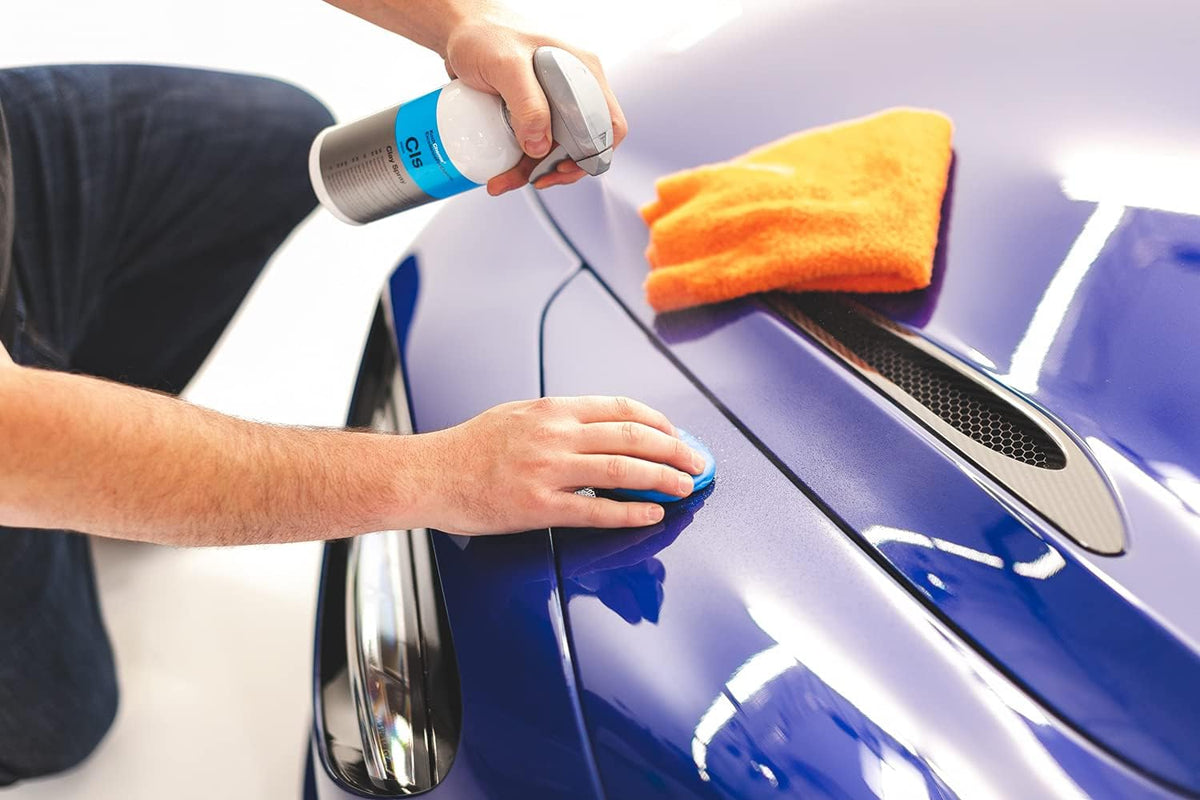 KOCHCHEMIE Koch-Chemie - Clay Spray - Lubricant Spray for Clay Bar or Clay Towel Decontamination; Silicone-Oil-Free; Specialized Formula Helps Preserve Longevity; Mild & Low-Residue (500 milliliters)