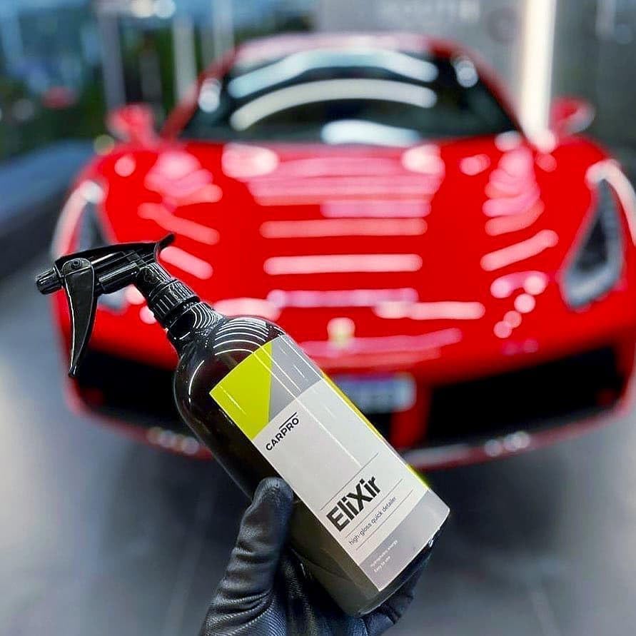 CARPRO EliXir Quick Detailer with Sprayer - Quick Detail Provides a Fast Layer of Depth, Gloss, and Hydrophobic Energy - Liter (34oz)