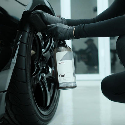 CARPRO PERL Plastic & Rubber Protectant - [Plastic, Engine, Rubber, Leather] - Concentrated Tire Dressing, Water Based UV Protection, Satin Finish - 1 Liter (34oz)