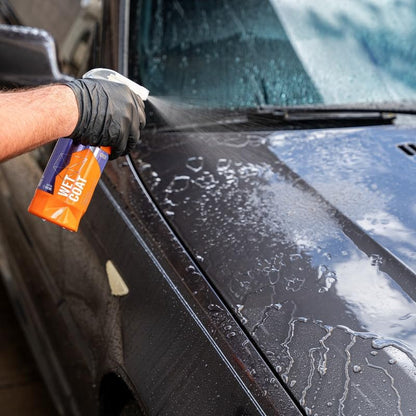 GYEON Wet Coat 500ml - Hydrophobic Ceramic Spray Coating for Cars - High Gloss Solutions for Your Car Paint Wheels and Glass - Spray On Rinse Off Easy DIY Use Formula