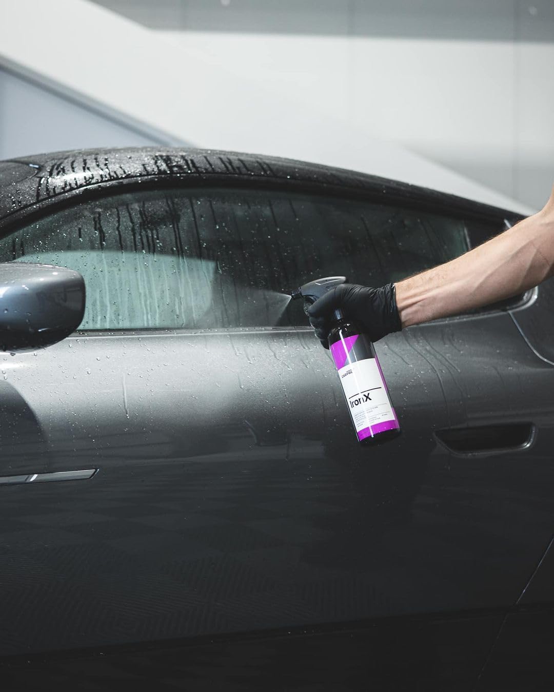 CARPRO IronX Iron Remover: Stops Rust Spots and Pre-Mature Failure of the Clear Coat, Iron Contaminant Removal - 1 Liter with Sprayer (33.8oz)