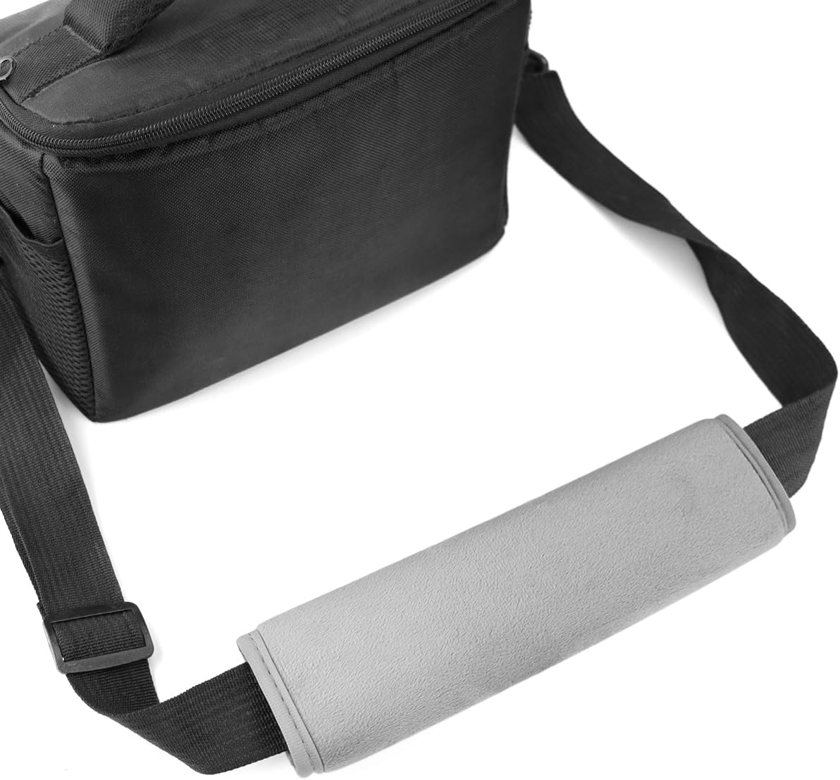 yuntop 2 PCS Car Seat Belt Pads Cover Soft Seat Belt Shoulder Pad Safety Belt Strap Shoulder Pad Comfortable Driving Compatible with Most Cars Helps Protect You Neck and Shoulder (Black)
