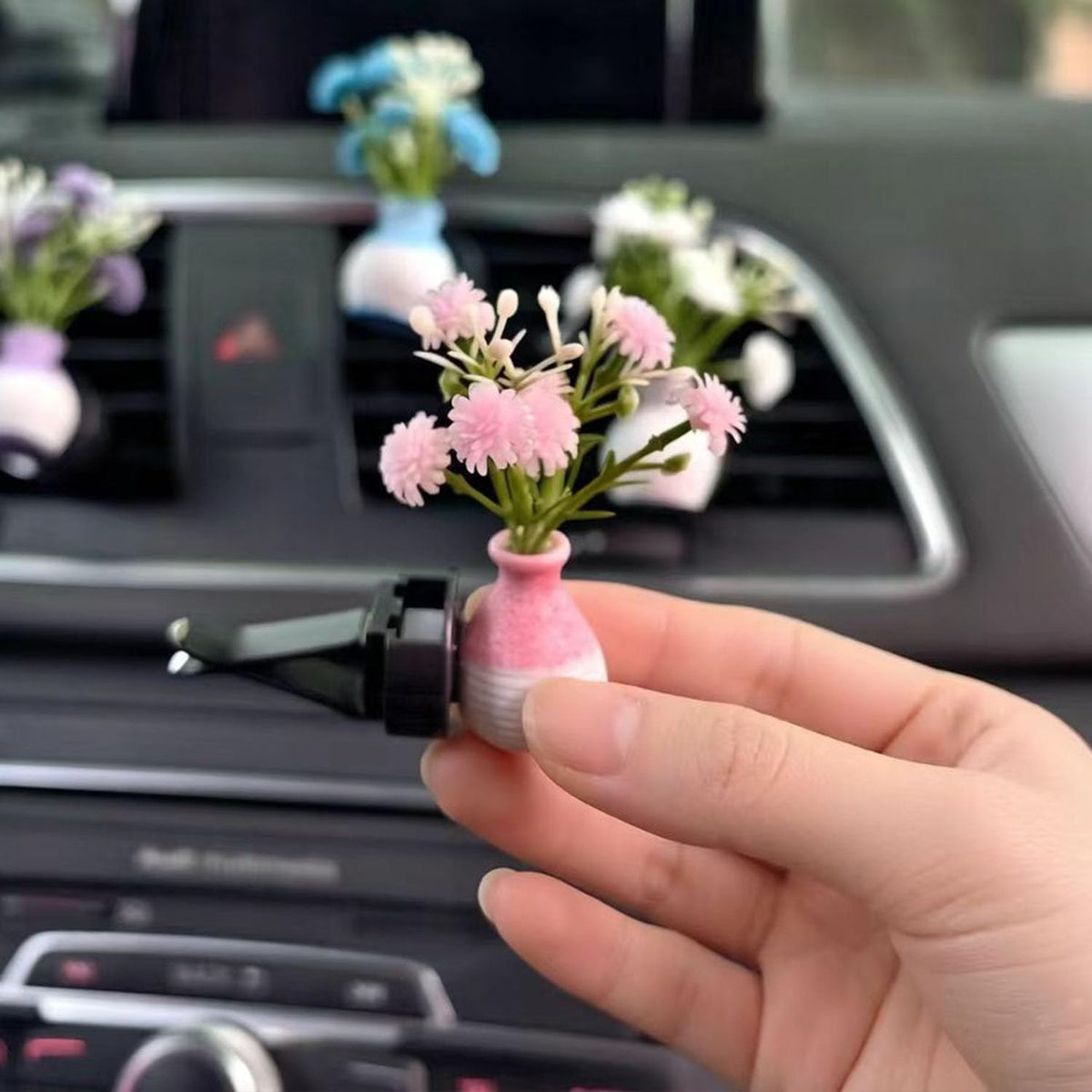 Set of 4 Cute Flower Bouquet Car Air Freshener Vent Clips, Mini Artificial Flowers for Car Air Vent Decoration, Auto Interior Dashboard Ornament Accessories