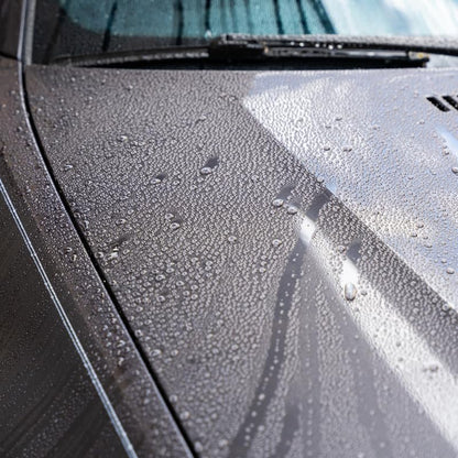GYEON Wet Coat 500ml - Hydrophobic Ceramic Spray Coating for Cars - High Gloss Solutions for Your Car Paint Wheels and Glass - Spray On Rinse Off Easy DIY Use Formula