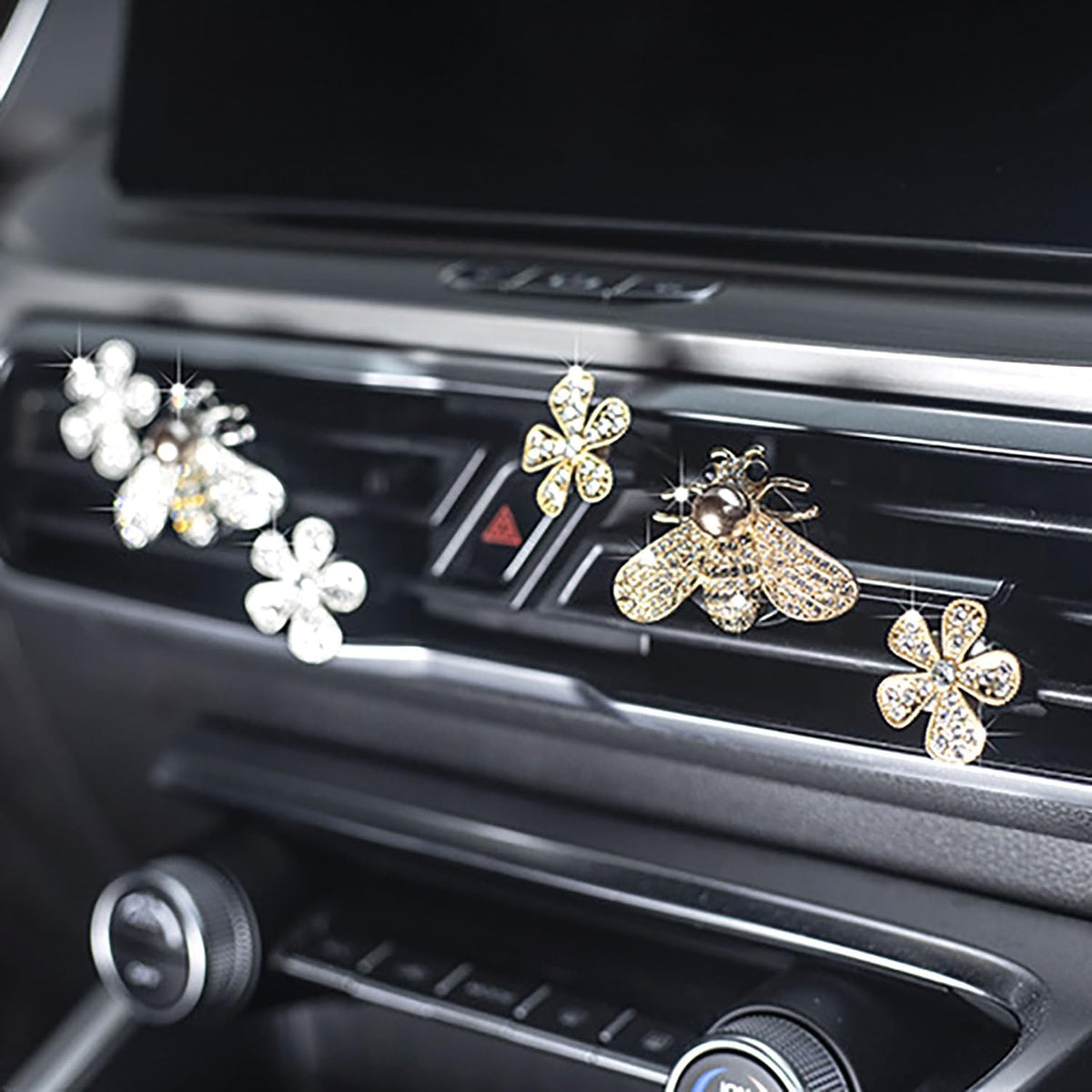 2 Pieces Small Bee Air Vent Clips Bling Bee Car Accessories Cute Car Air Freshener Rhinestone Gift Decorations Charm Car Clip Interior Air Vent Decor