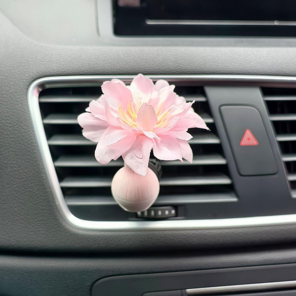 Set of 4 Cute Flower Bouquet Car Air Freshener Vent Clips, Mini Artificial Flowers for Car Air Vent Decoration, Auto Interior Dashboard Ornament Accessories