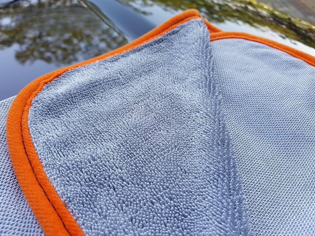 CARPRO DHydrate Drying Towel: Car Wash Towel for Spotless Shine, Microfiber Edge, Lint & Tag Free, Cleaning Cloth - 28" x 40" (Pack of 1)