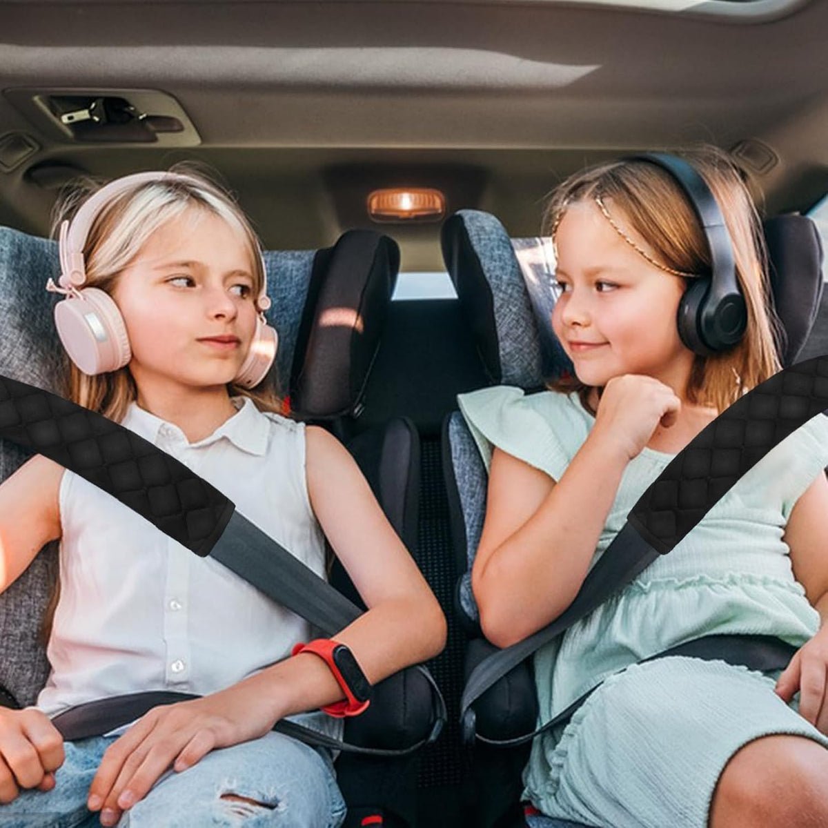 2Pcs Car Seat Belt Padding10.6In (27cm) Car Seat Belt Shoulder Strap Cover Car Accessories Interior,Soft Shoulder Strap Covers Seat Belt Protector Make Neck and Shoulders More Comfortable(Black)