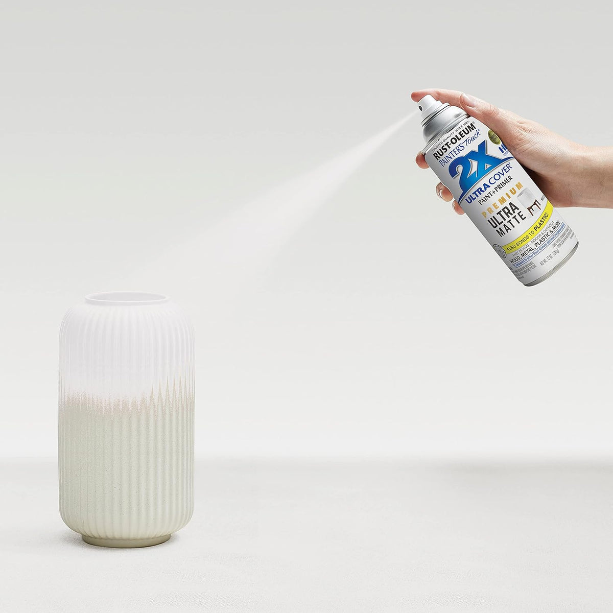 Rust-Oleum 334029 Painter's Touch 2X Ultra Cover Spray Paint, 12 oz, Gloss Clear - Colors F