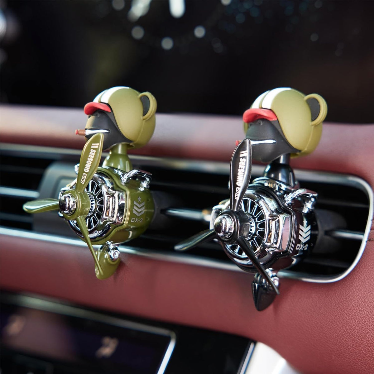 Pilot Car Air Freshener, Cute Dog Car Vent Clip Air Freshener Automotive Air Outlet Fan Diffuser, Automotive Interiors Vent Decoration (Shake Head Style - Dog)