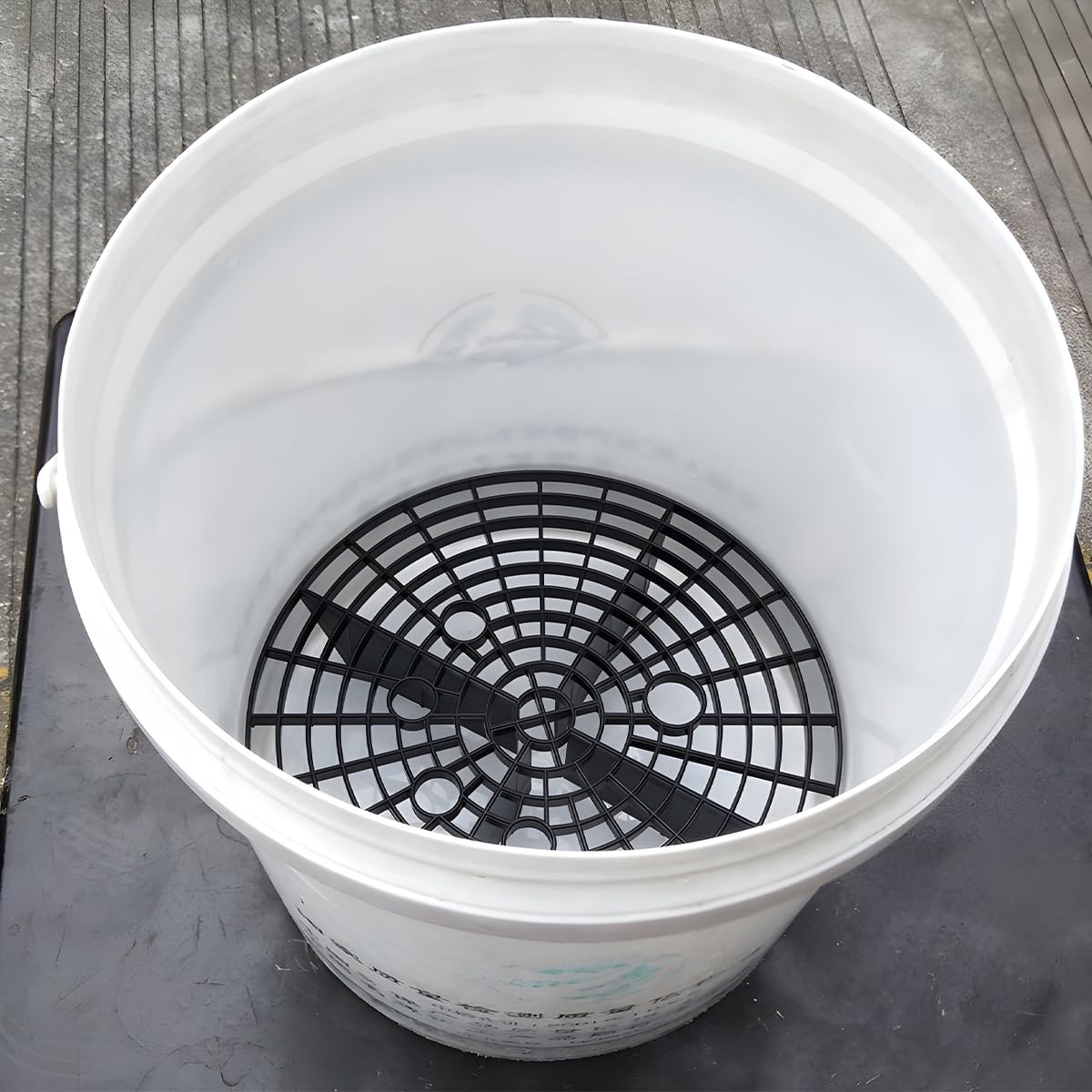 Car Wash Bucket Insert, 2PCS 10" Diameter Dustproof Dirt Grit Trap Vehicle Wash Filter, Remove Debris Automotive Detailing Cleaning Washing Kit, Universal for SUV RV Truck (Black)