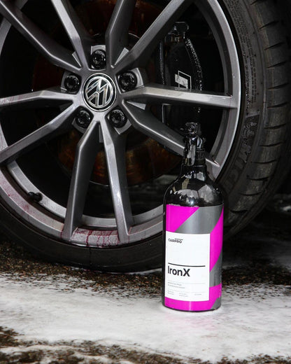 CARPRO IronX Iron Remover: Stops Rust Spots and Pre-Mature Failure of the Paint Clear Coat, Iron Contaminant Removal - 4 Liter Refill (135oz)