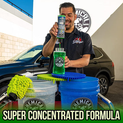 Chemical Guys Car Wash Kit 14-Pc Arsenal Builder - with Foam Blaster, Wash Bucket, Towels, Applicators, and 16 oz Soaps, Waxes, and Cleaners - Complete Car Detailing Gift Set, Works with Garden Hose