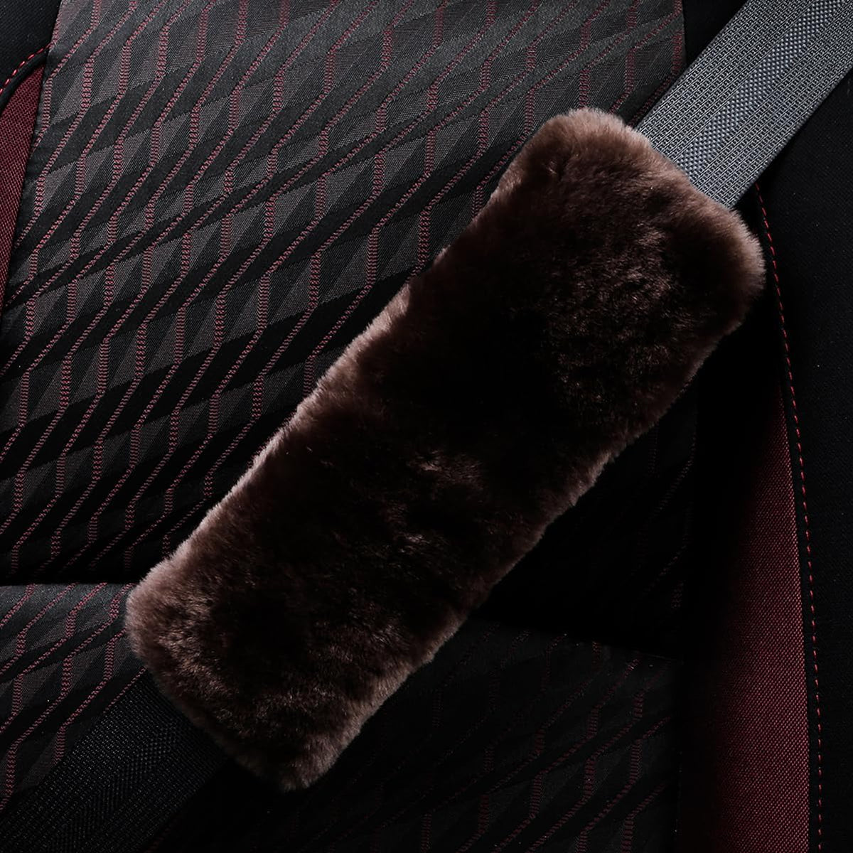 AOGELAN 2 Pack Black Fluffy Fuzzy Genuine Sheepskin Car Seat Belt Cover Pad, Seatbelt Cushion for Soft Auto Lambswool Shoulder Strap Cushion Adults (2, Black)