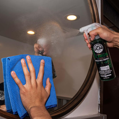 Chemical Guys Glass Cleaner Signature Series - Ammonia-Free Window and Mirror Spray for Cars, Trucks, SUVs, and RVs - Safe for Tinted Glass, Windshields, Household Windows & Interior Surfaces - 16 oz