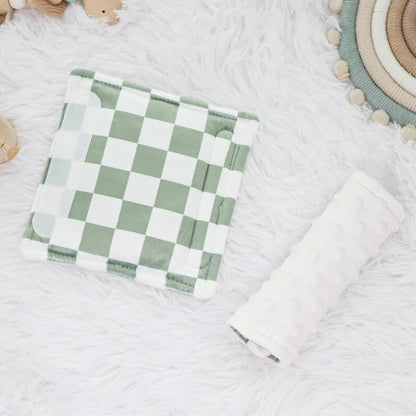 DILIMI Baby Car Seat Belt Covers, 2Pcs Carseat Shoulder Strap Pads, Soft Minky Car Seat Neck Covers, Newborn Car Seat Strap Protectors, Stroller Strap Covers for Baby Kids, Green Checkered