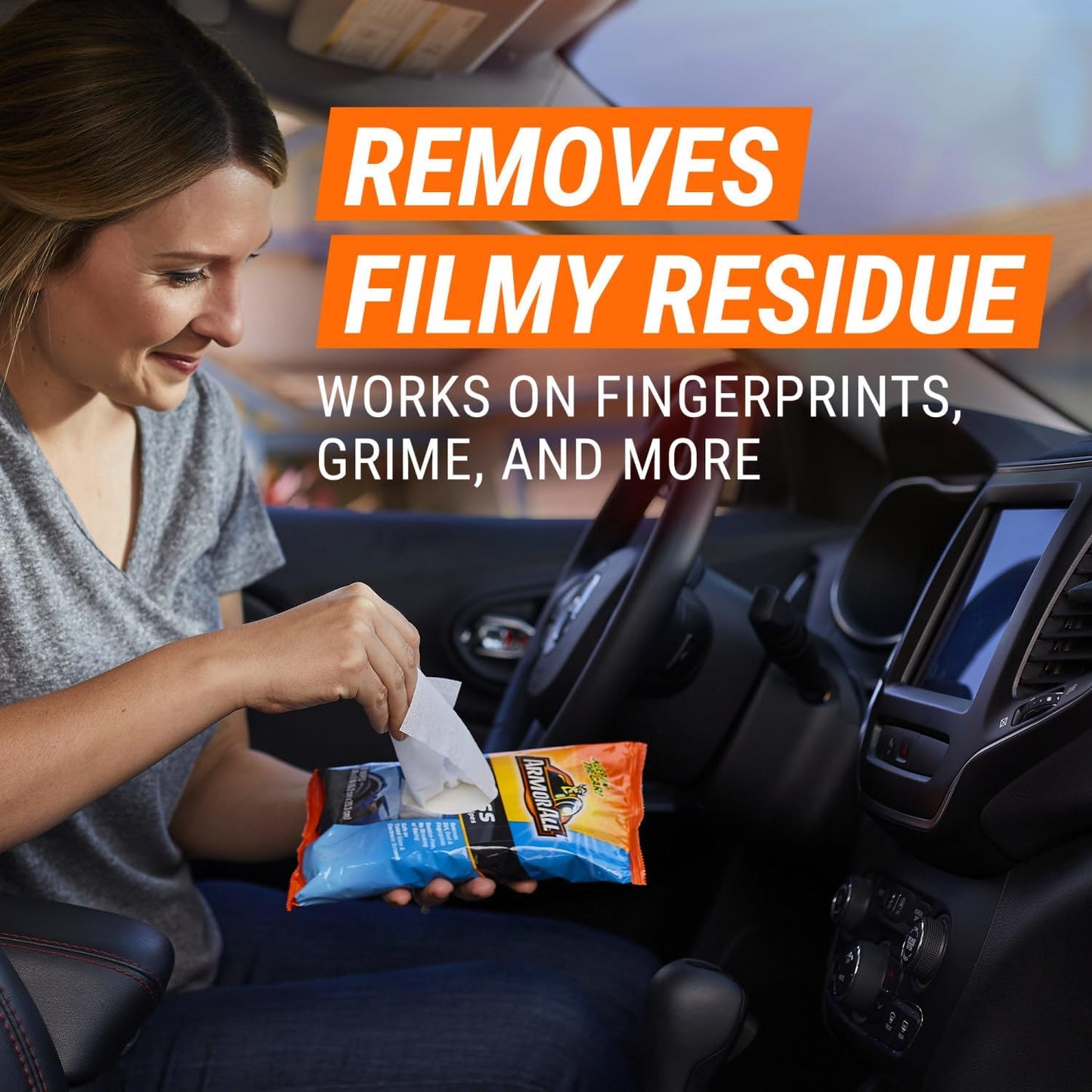 Armor All Car Protectant Wipes, Interior Car Wipes with UV Protection Against Cracking and Fading, 60 Wipes