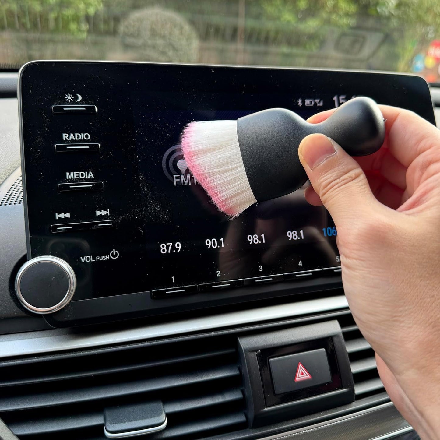 Car Detailing Brush, Soft Bristle Cleaning Brush, Scratch-Free Auto Duster Tool for Dashboard, Air Vents, Leather & Interior Cleaning (Black&Brown)