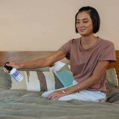 Fresh Wave Original Scent Odor Removing Spray, 8 fl. oz. | Pack of 2 | Odor Absorber for Home, Furniture, Fabrics & Trash | Safer Odor Relief