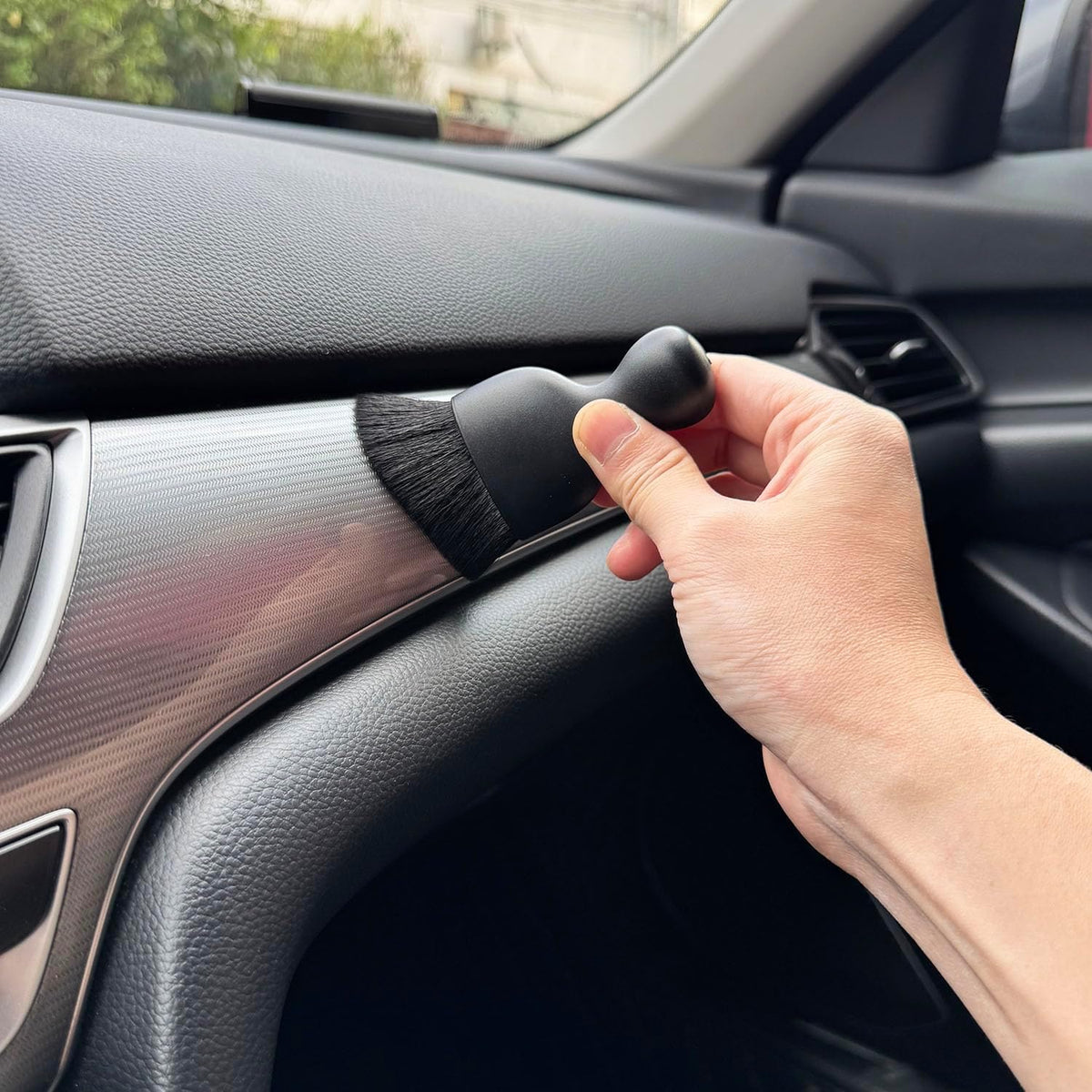 Car Detailing Brush, Soft Bristle Cleaning Brush, Scratch-Free Auto Duster Tool for Dashboard, Air Vents, Leather & Interior Cleaning (Black&Brown)
