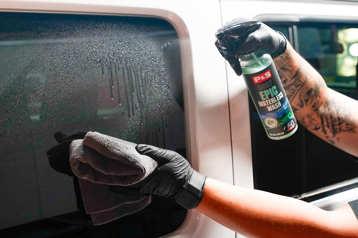 P&S Professional Detail Products Epic Waterless Wash – No-Water Car Cleaner, Polymer Gloss Intensifier, Safe on Paint, Metal & Glass, Quick Detailer & Wax Alternative, 1 Pint