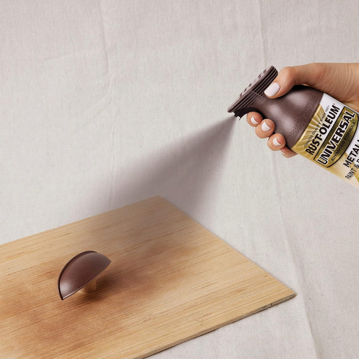 Rust-Oleum 302151 Universal All Surface Clear Topcoat Spray, 11 oz, Dead Flat Clear - Colors A