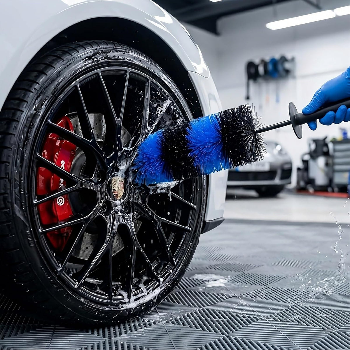 Wheel & Tire Brush, 18“ Soft Bristle Long Handle Wheel Cleaning Brush for Rims, Tires & Wheels, Scratch-Free Car Detailing Brush for Engine Bay, Exhaust Tips, Trucks & SUVs