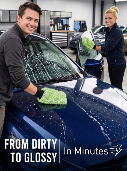 TAKAVU Car Wash Mitt Scratch Free, 2 Pack Microfiber Wash Mitts for Auto Detailing, Soft Lint Free Cleaning Gloves, Holds Sudsy Water, Machine Washable (Blue)