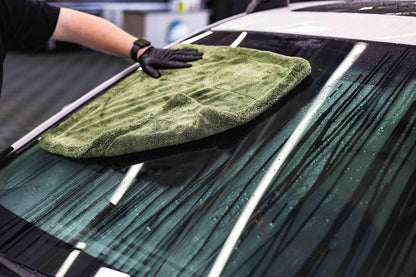The Rag Company, The Liquid8r, Absorbent 70/30 Blend Microfiber Drying Towel for Cars, Trucks, and SUVs, Safe for Detailing, Scratch-Free, Twist Loop, 1100 GSM, 20x24 Inches, Aqua Blue/Grey