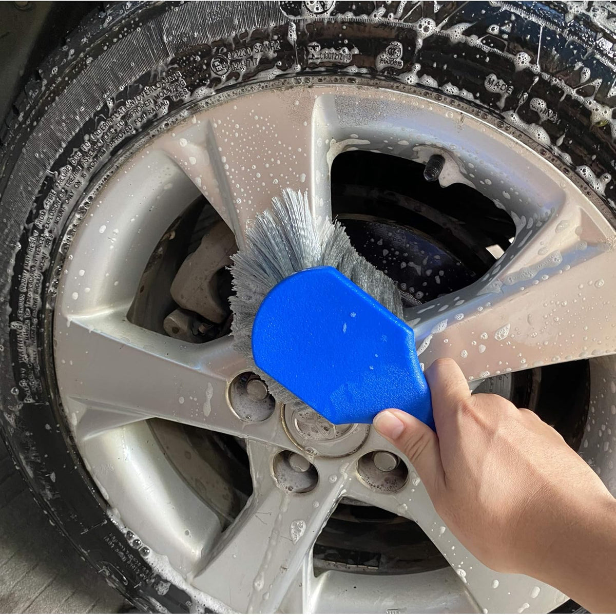Wheel & Tire Brush for Car Rim, Soft Bristle Car Wash Brush, Cleans Tires & Releases Dirt and Road Grime, Short Handle for Easy Scrubbing Black
