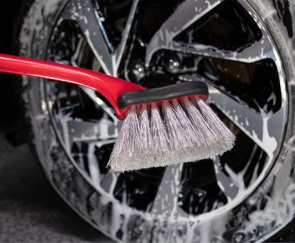 Mothers Car Wash Brush, Wheel and Fender Brush, Short Handle Tire Cleaner for Car Detailing, 10 Inch, Red/Black