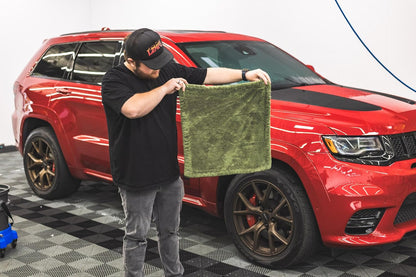 The Rag Company, The Liquid8r, Absorbent 70/30 Blend Microfiber Drying Towel for Cars, Trucks, and SUVs, Safe for Detailing, Scratch-Free, Twist Loop, 1100 GSM, 20x24 Inches, Aqua Blue/Grey