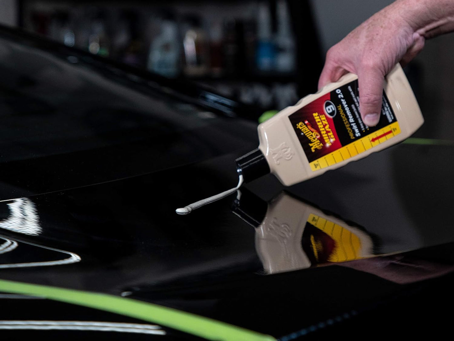 Meguiar’s Professional Swirl Remover 2.0, Polishing Compound, Car Scratch and Swirl Remover that Restores Shine and Gloss, Use On Exterior Paint and Clear Coat By Hand Or Machine - 16 Oz Bottle