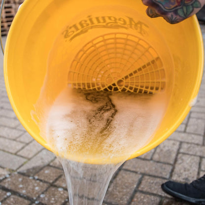 Meguiar's Yellow Bucket, Car Wash Bucket for Water and Suds - 3.5 Gallon