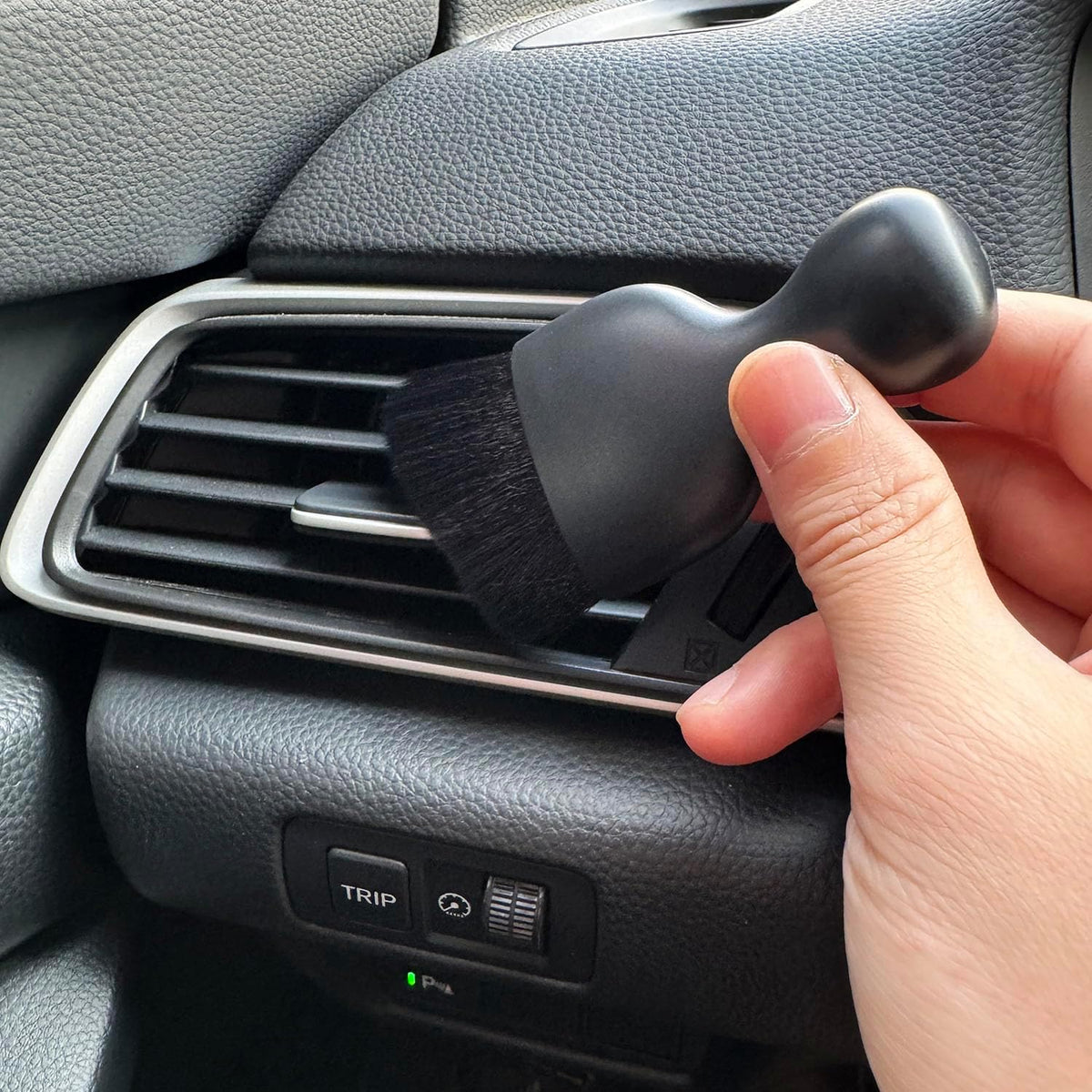 Car Detailing Brush, Soft Bristle Cleaning Brush, Scratch-Free Auto Duster Tool for Dashboard, Air Vents, Leather & Interior Cleaning (Black&Brown)