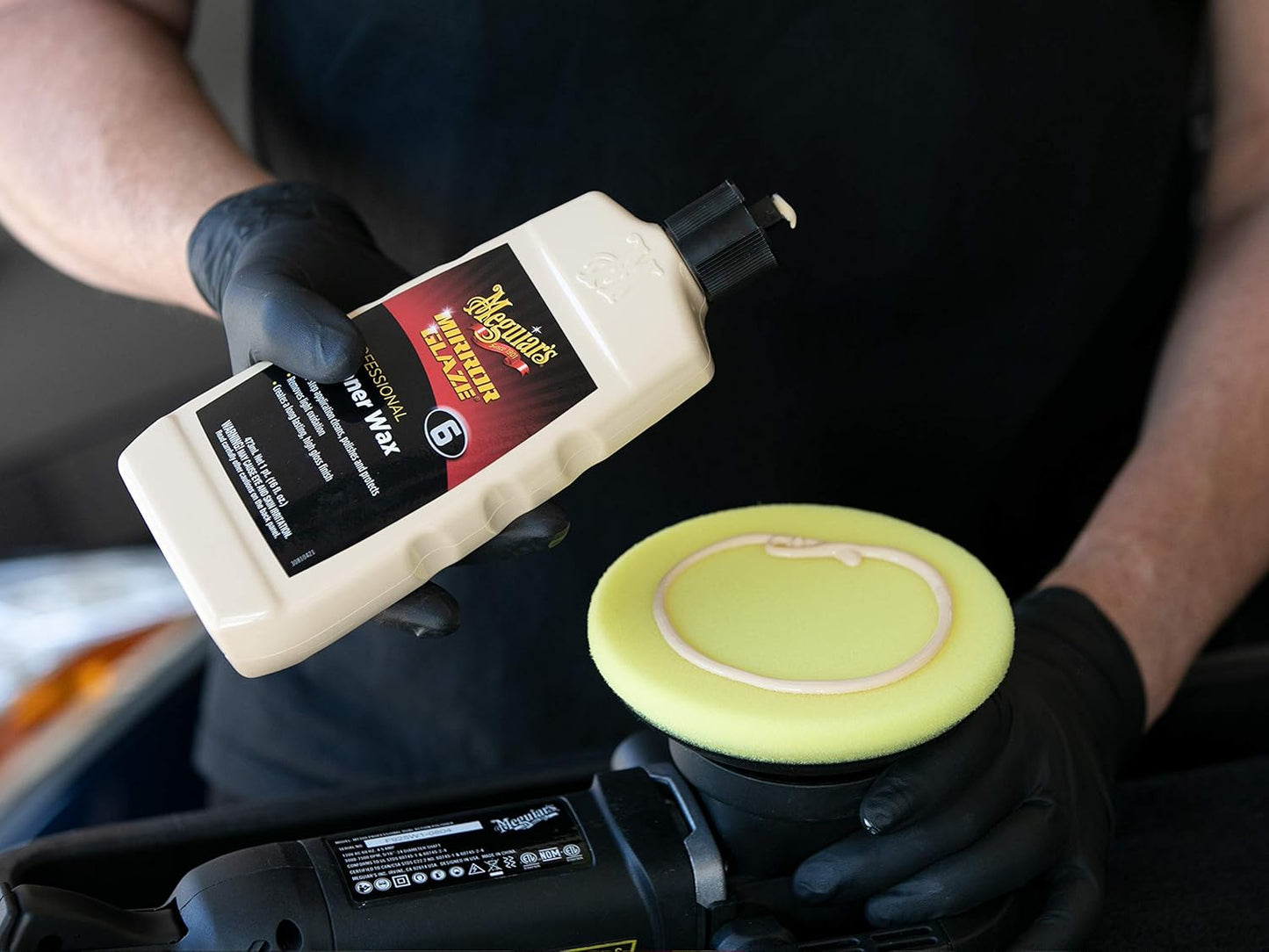 Meguiar's Professional Cleaner Wax M0616 - Swirl and Scratch Remover, Car Polish, and Car Wax in One Liquid - One-Step for Professional Detailing, 16 Oz (Packaging May Vary)