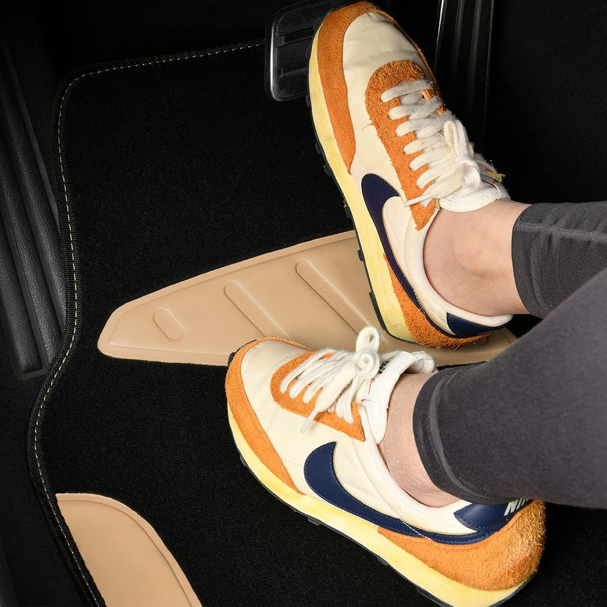 CAR PASS Waterproof Universal Car Floor Mats, Leopard Print Car Mats Fit for SUV,Vans,sedans, Trucks,Set of 4pcs Car Carpet with Driver Heel Pad and Nibs Backing, Leopard Car Accessories Gray Leopard