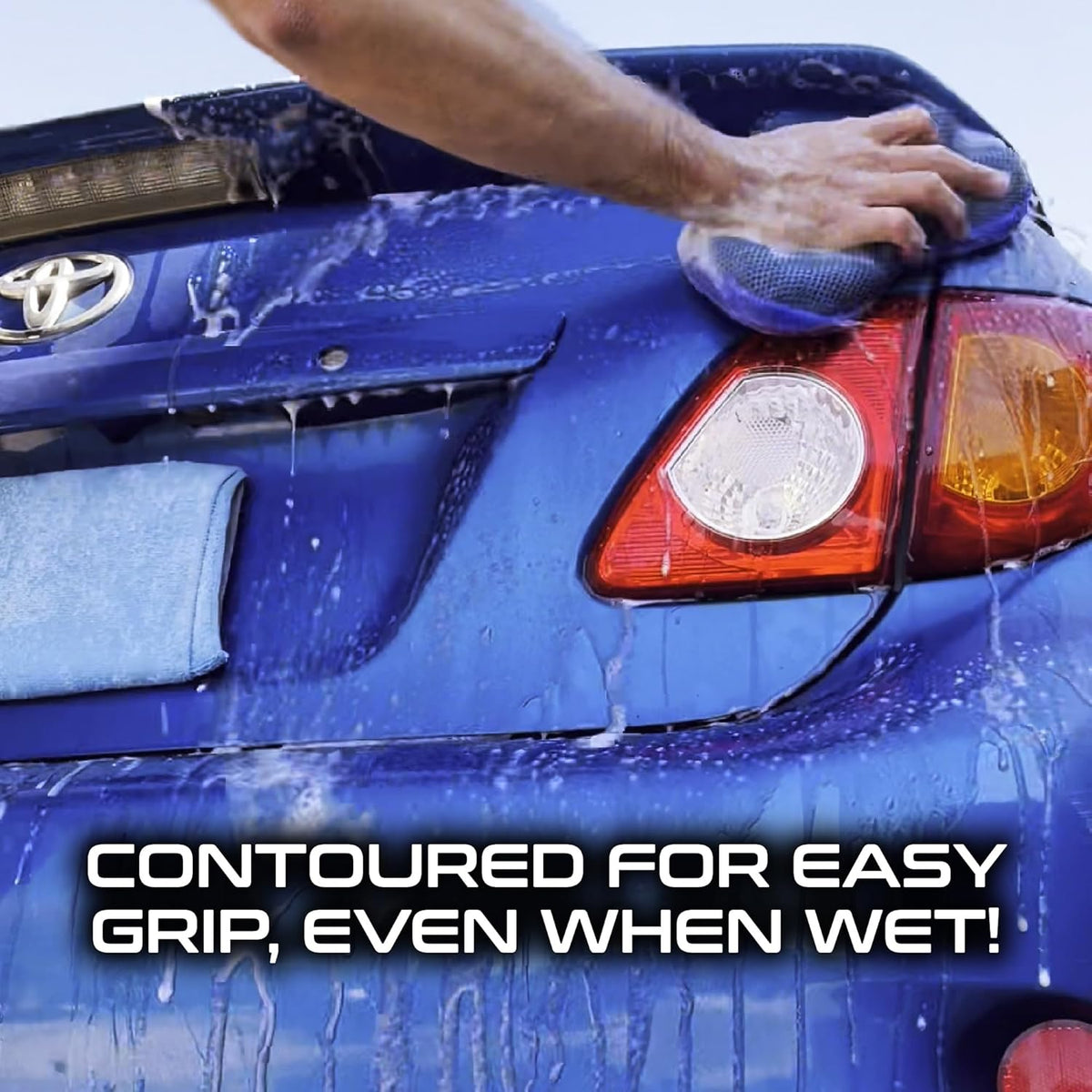 Formula 1 Super Car Wash Mitt – Synthetic Lambs Wool Wash Mitt Auto Detailing Supplies – Large Car Duster for Wet & Dry Applications – Super Absorbent Exterior Care Products