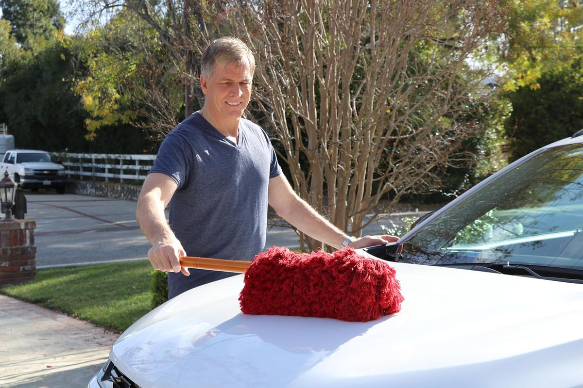 California Car Duster Super Duster, Red X-Large Truck and SUV Duster with Wood Handle 73668