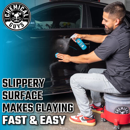 Chemical Guys Clay Bar Kit, Medium Duty with Luber Synthetic Lubricant – Removes Embedded Dirt, Restores Smooth Paint, Preps for Wax and Sealant - Safe for Cars, Trucks, SUVs, 16 oz, 2 Items