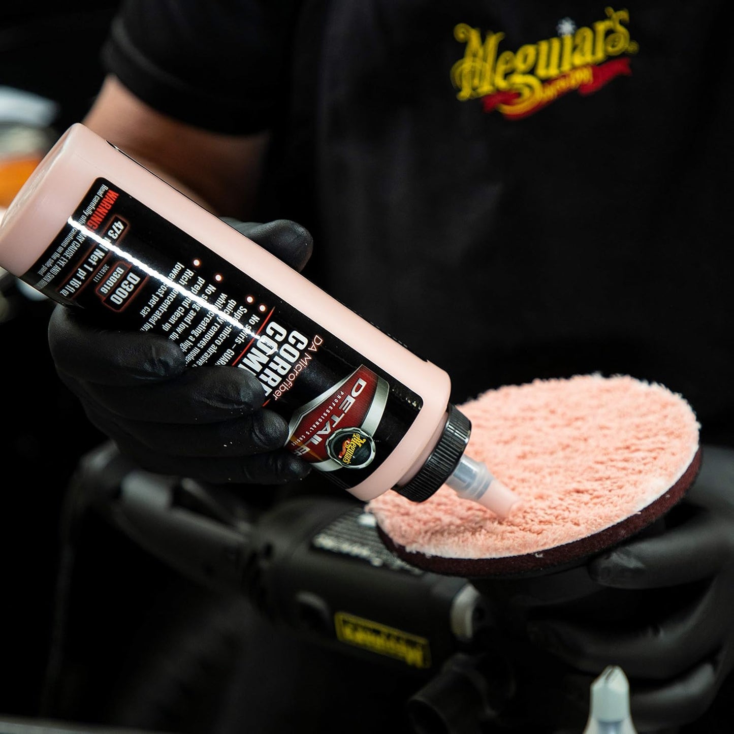 Meguiar's DA Microfiber Correction Compound D30032 - Pro Car Scratch Remover, for Use with a DA Polisher and Microfiber Cutting Disc, Remove Swirls, Scratches, Water Spots, and Oxidation, 32 Oz